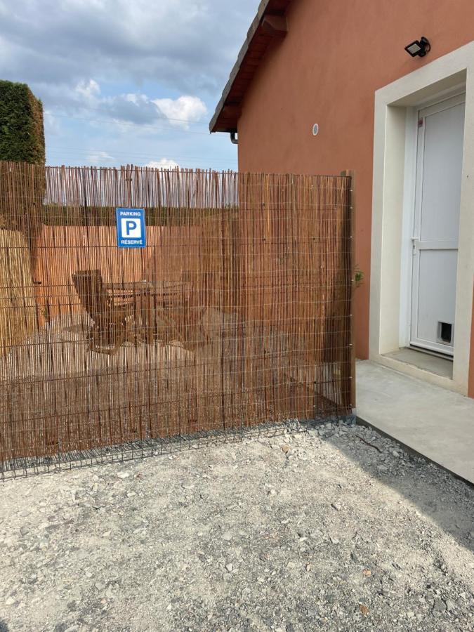 Bienvenue En Beaujolais Apartamento Saint-Jean-dʼArdières Exterior foto